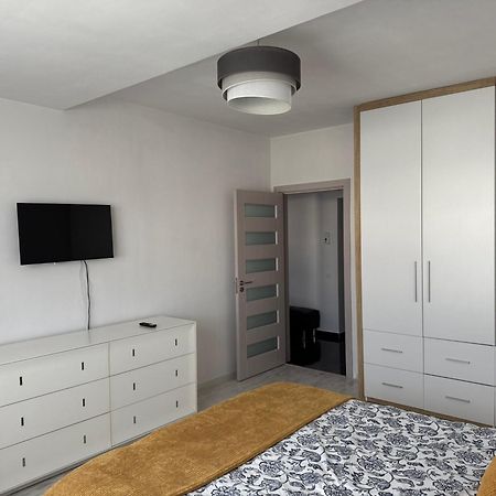 Apartment Titan Pallady Букурещ Екстериор снимка